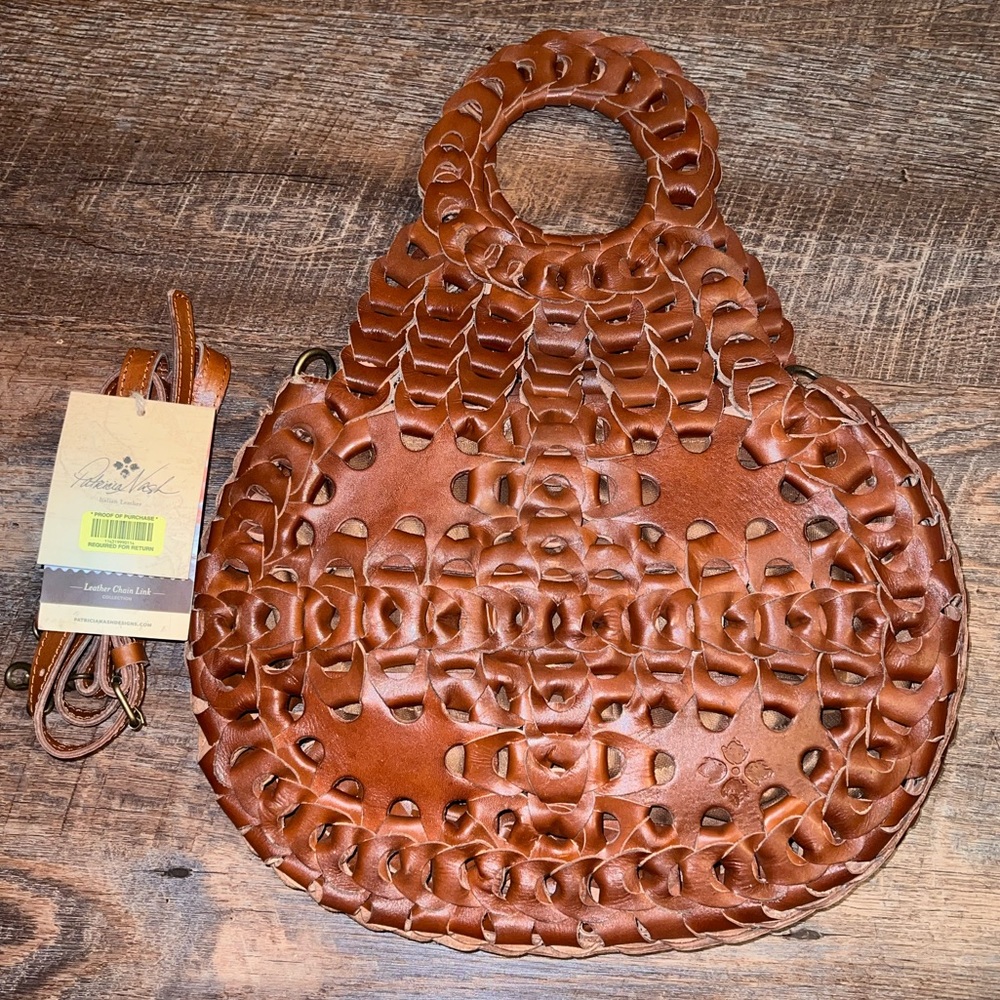 ✰ Patricia Nash Pisticci Chainlink Leather Shoulder Bag
